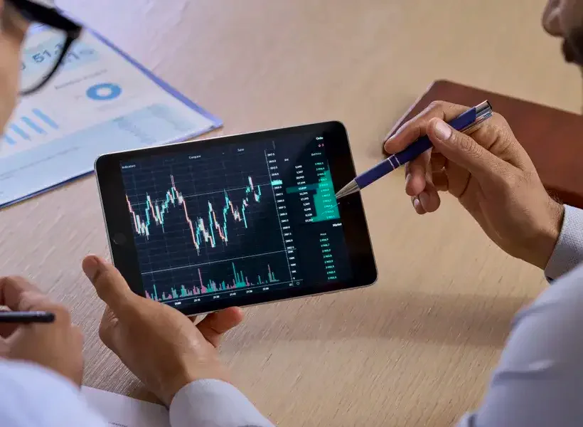 Zyron Fundoriax platform